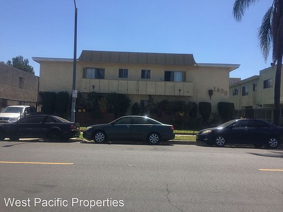 2nd image of 1400 S Gramercy Pl