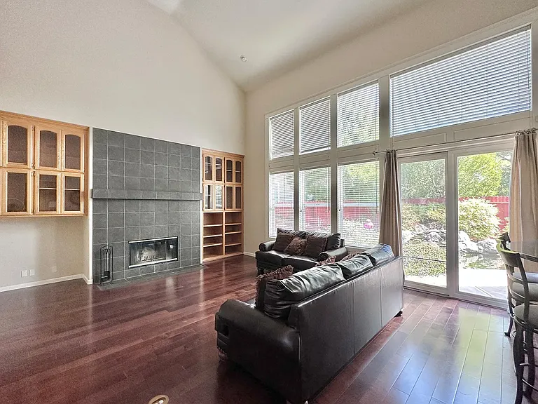 1502 Chalupa Pl — Photo 3