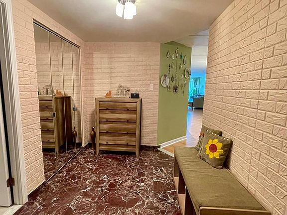 3rd image of 2131 Welsh Rd APT 212