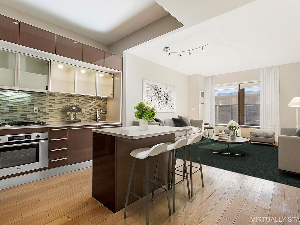 1st image of 75 Wall St APT 32A