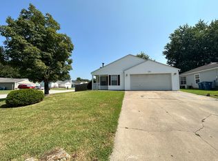1306 Crescent St, Bentonville, AR 72712