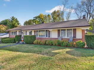 823 E Coyner Ave, Marion, VA 24354
