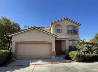 2629 Feather Cactus Ct, Las Vegas, NV 89106