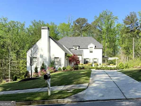 5210 Timber Trl S, Sandy Springs, GA 30342