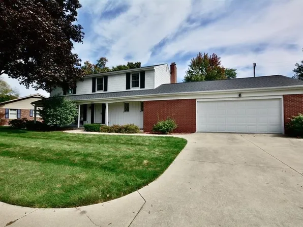 5231 Parkway Dr, Bay City, MI 48706