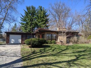 W7886 Creek Rd, Darien, WI 53115
