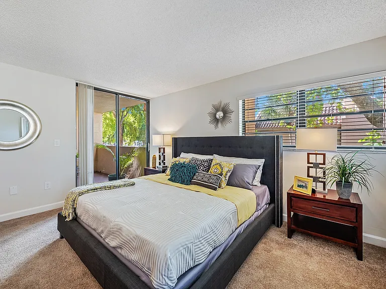 Meadow Walk Apartments — Photo 9