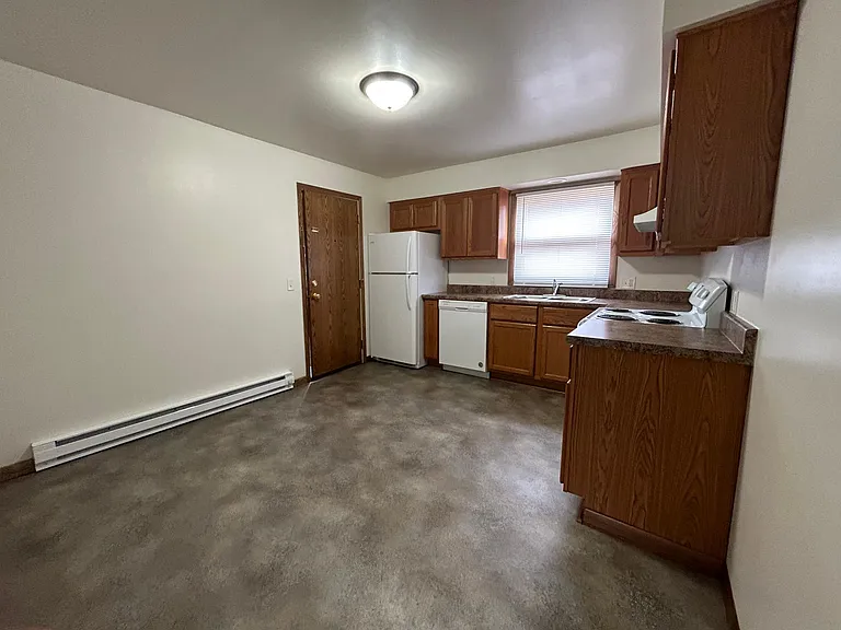 1700 Joppa Ave — Photo 4