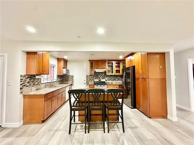 6351 Marcella Way — Photo 5