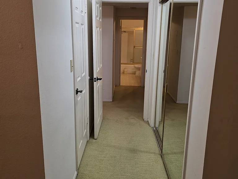 1739 Federal Ave #104 — Photo 2