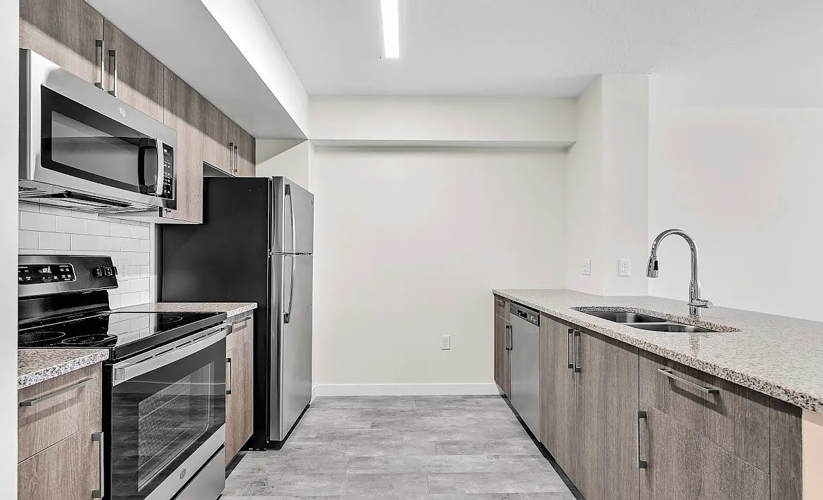 2 bed, 2.0 bath, 980 sqft, $2,370 — Photo 2