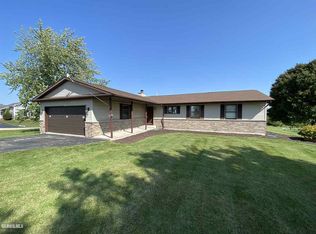 31-30 Medinah Dr, Lanark, IL 61046