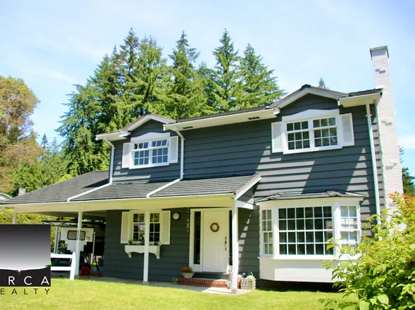 3822 Lynn Valley Rd, North Vancouver, BC V7K 2S6