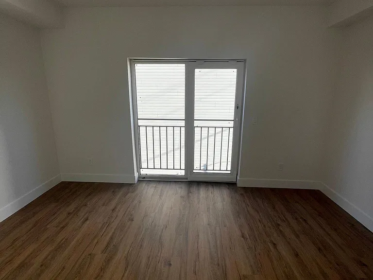 2203 W Thompson St #B — Photo 13