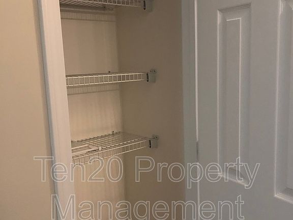 5th image of 2200 Windy Ln
