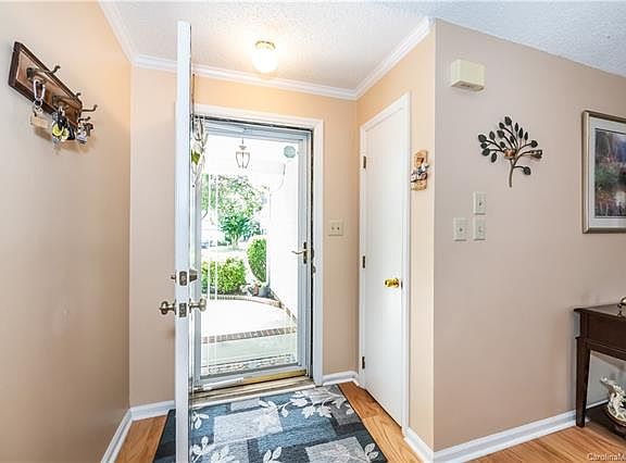 5th image of 9109 Milton Morris Dr