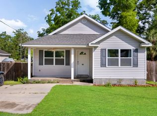 54 Chinook Trl, Crawfordville, FL 32327
