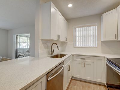 1155 S Drive Circle #D, Delray Beach, FL, 33445
