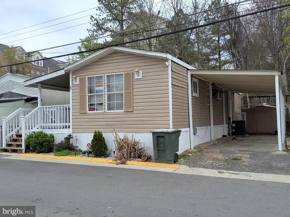 1 Pace Ln, Alexandria, VA 22306