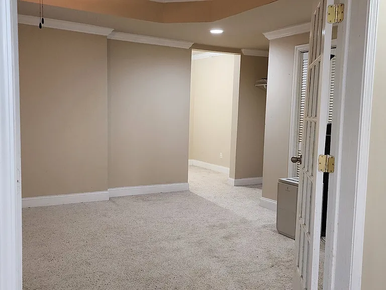 2130 Woods River Ln — Photo 22