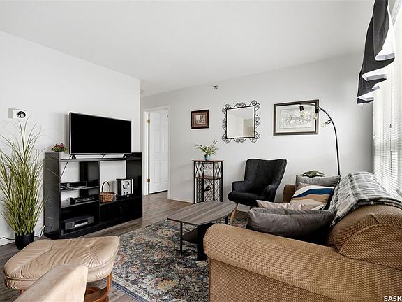 5th image of UNIT 403-2203 Angus STREET