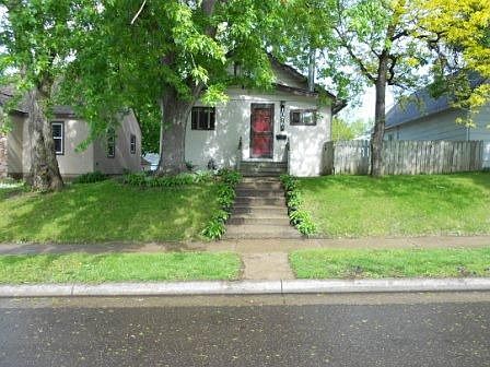 1st image of 1076 Western Ave N