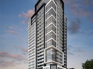 15 Queen St S #812, Hamilton, ON L8P3R4