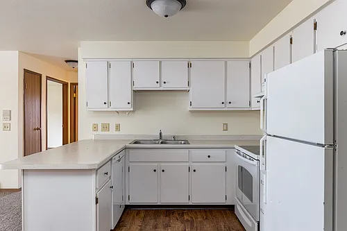 Westridge Apartments Photo 1