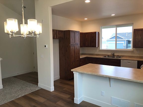 4th image of 2318 Ivywood Ln