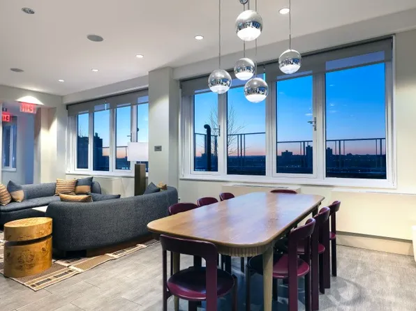 424 West End Avenue image 9 of 15