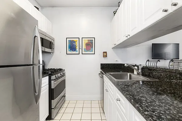 Sold by Investmates Real Estate | media 4