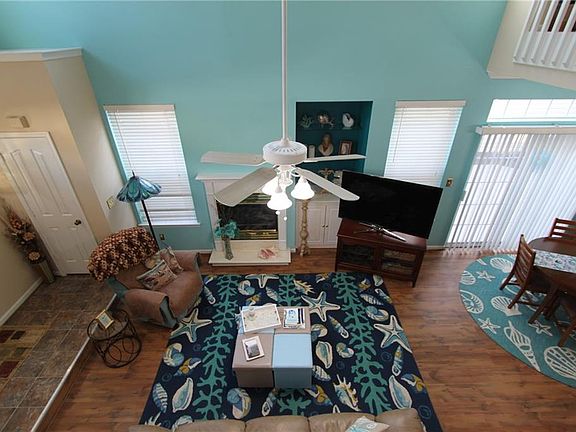 2nd image of 1811 Tealwood Ln