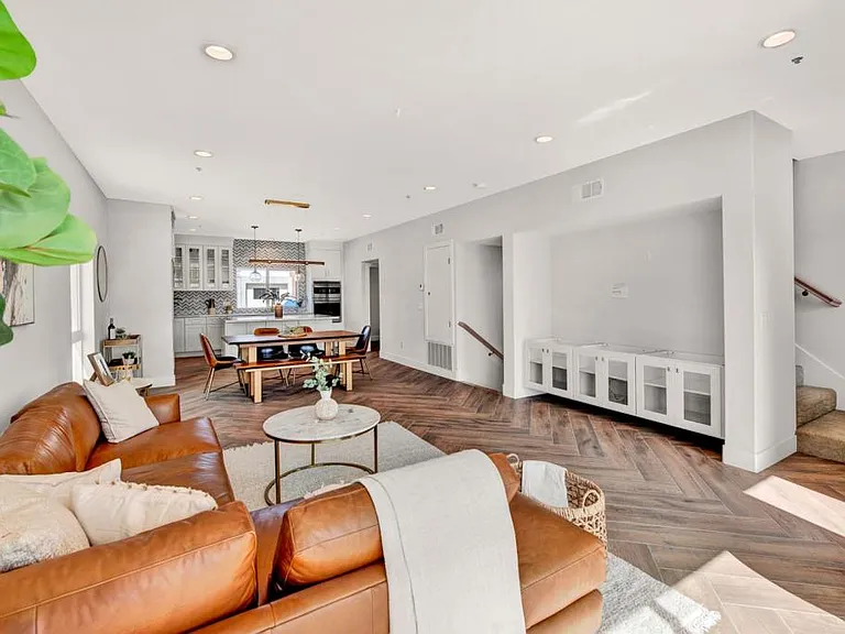 8081 Lampson Ave — Photo 6