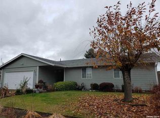 4817 Indiana Ave NE, Salem, OR 97305