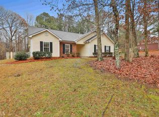 55 Riverside Way, Sharpsburg, GA 30277