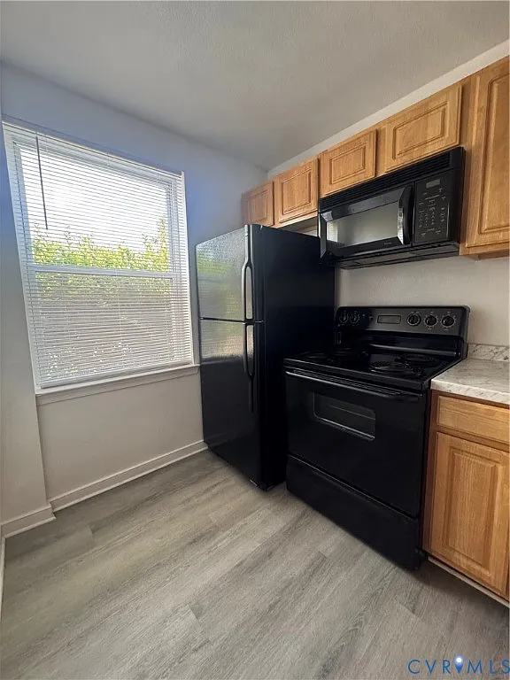 1 bed, 1.0 bath, 560 sqft, $1,250 — Photo 4