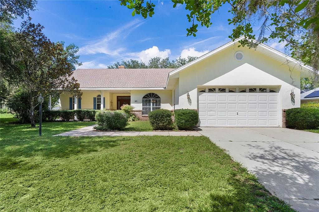95 Hickory Loop, Ocala, FL 34472 | MLS #OM703063 | Zillow