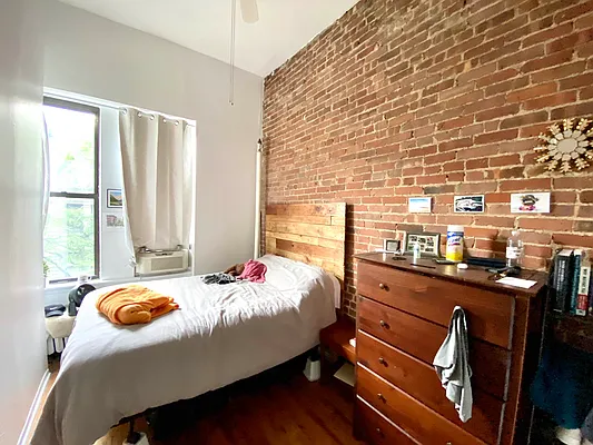 Rented by Corcoran | media 14