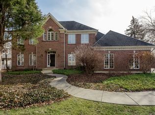 810 Country Club Dr, La Grange, IL