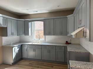 4425 S Sawyer Ave #1, Chicago, IL 60632