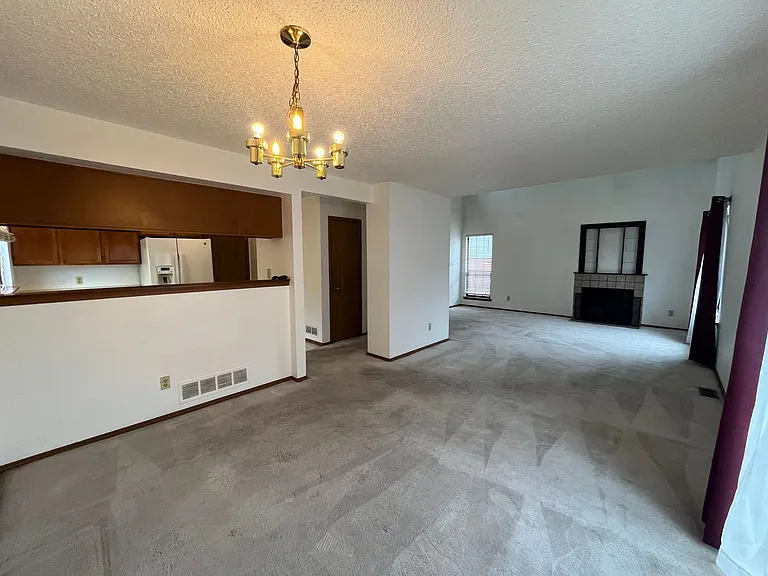 7734 Yates St — Photo 6