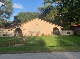 1801 Sunset Ave, Bay City, TX 77414