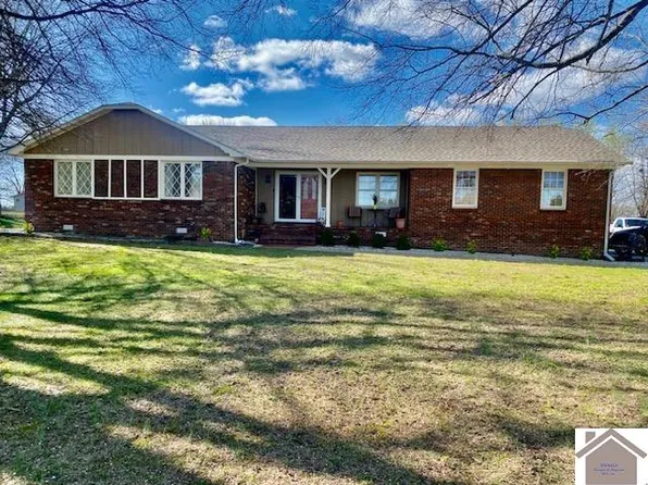 371 Perry St, Mayfield, KY 42066