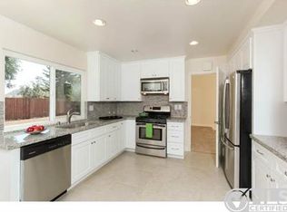 9725 Paseo Montril, San Diego, CA 92129