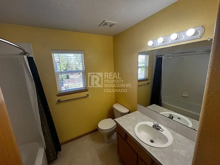 8464 Calumet Way — Photo 19