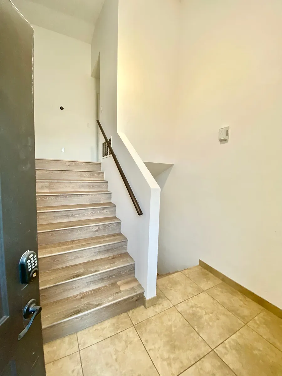 Building Photo - 68905 Lozano Ct