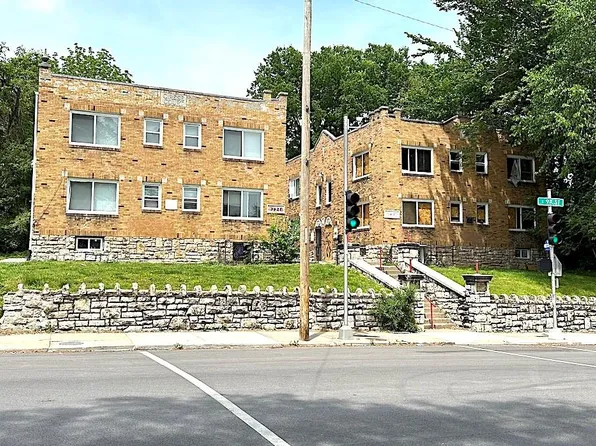 3430 E 9th St, Kansas City, MO 64124