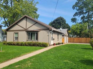 302 N Palm St, Janesville, WI 53548