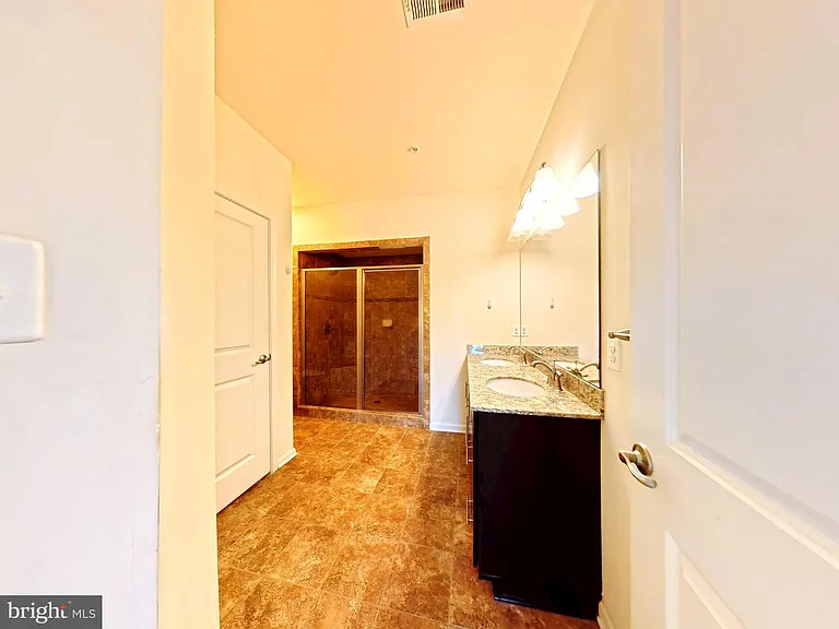 13756 Earhart Cir #10N — Photo 34