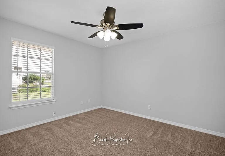 2996 Corsair Dr — Photo 29
